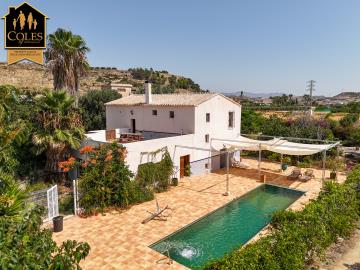 Cole's of Andalucia most sold property