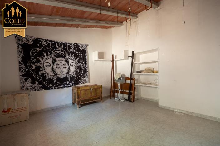 Image No.10-3 Bed Cortijo for sale