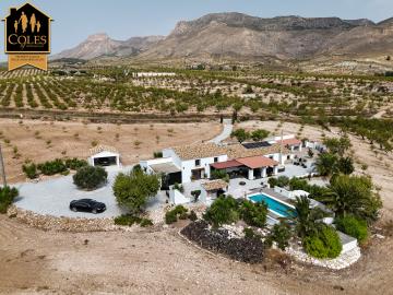 Cole's of Andalucia most sold property