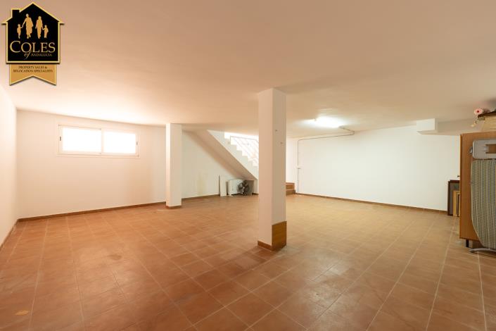 Image No.26-3 Bed Villa / Detached for sale