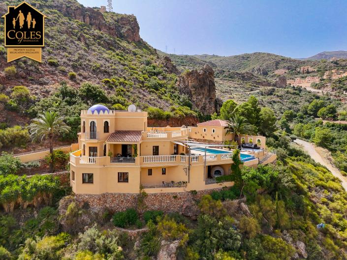 Image No.3-Villa / Détaché de 4 chambres à vendre à Sierra Cabrera