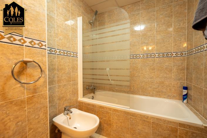 Image No.16-2 Bed Apartment for sale