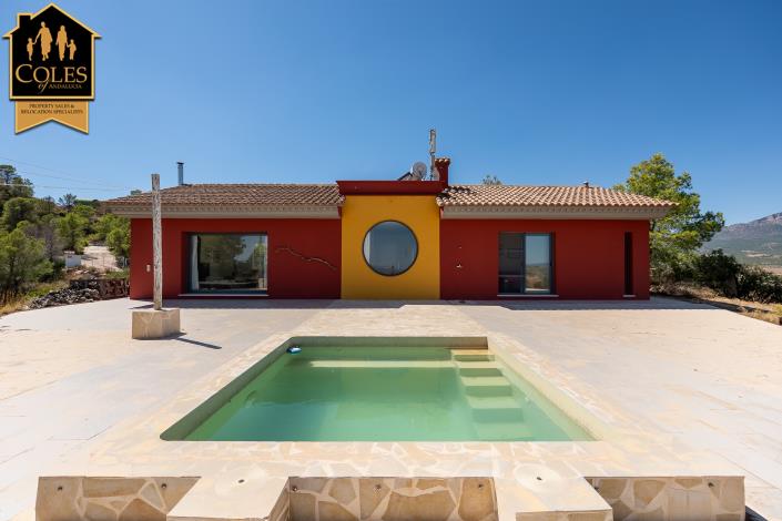 Image No.5-3 Bed Villa / Detached for sale