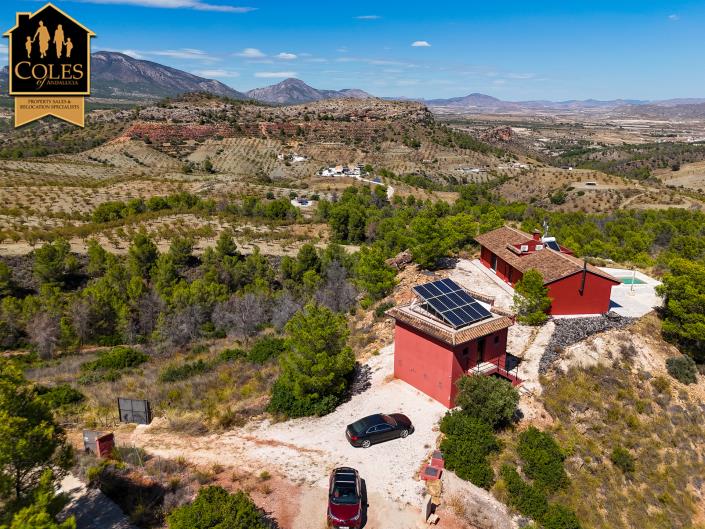 Image No.9-3 Bed Villa / Detached for sale