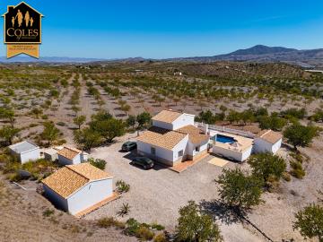 Cole's of Andalucia most sold property