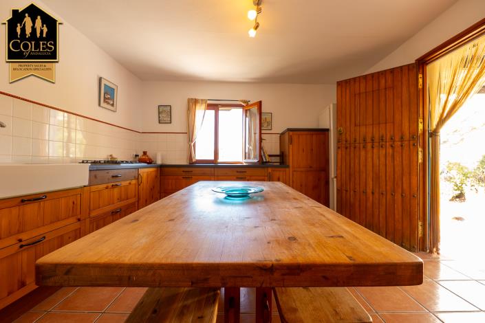 Image No.10-3 Bed Cortijo for sale