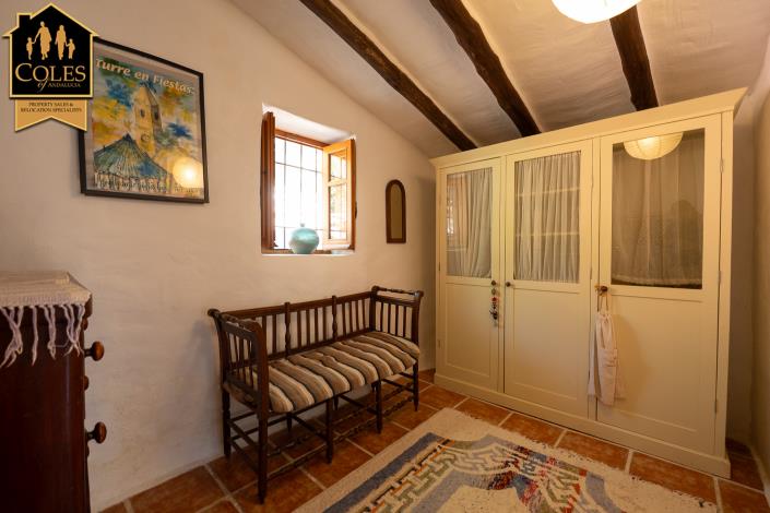 Image No.20-3 Bed Cortijo for sale