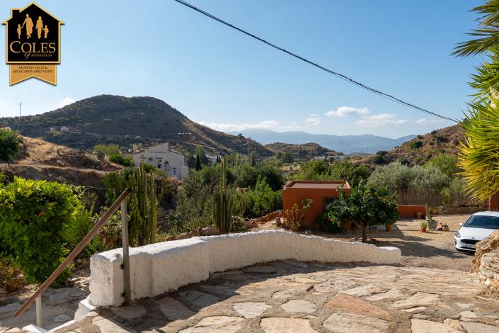 Image No.25-3 Bed Cortijo for sale