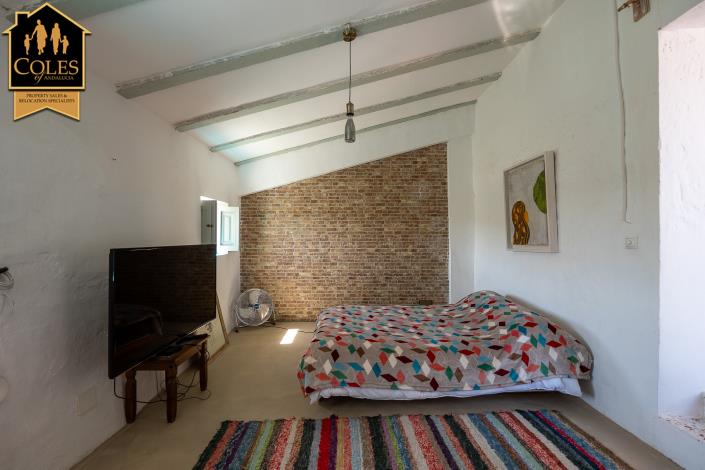 Image No.20-2 Bed Condo for sale