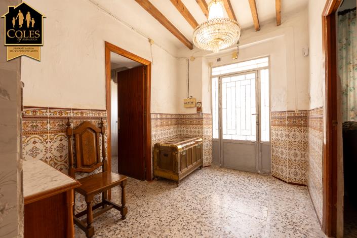 Image No.15-4 Bed Townhouse for sale