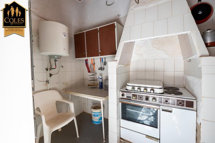 Image No.27-4 Bed Townhouse for sale