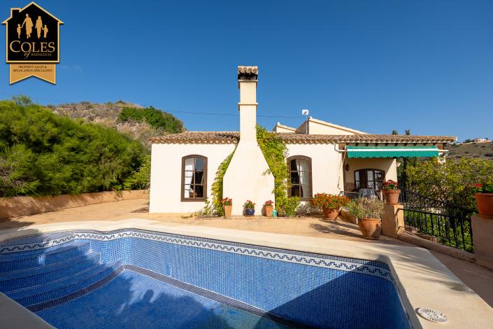 Image No.5-Villa / Détaché de 4 chambres à vendre à Bédar