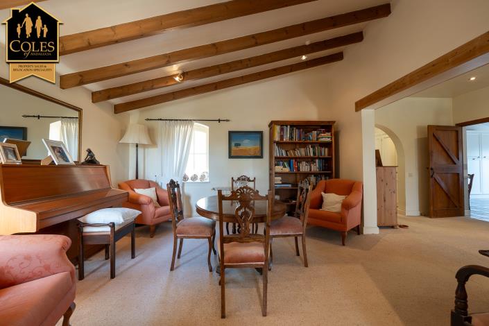 Image No.18-Villa / Détaché de 4 chambres à vendre à Bédar