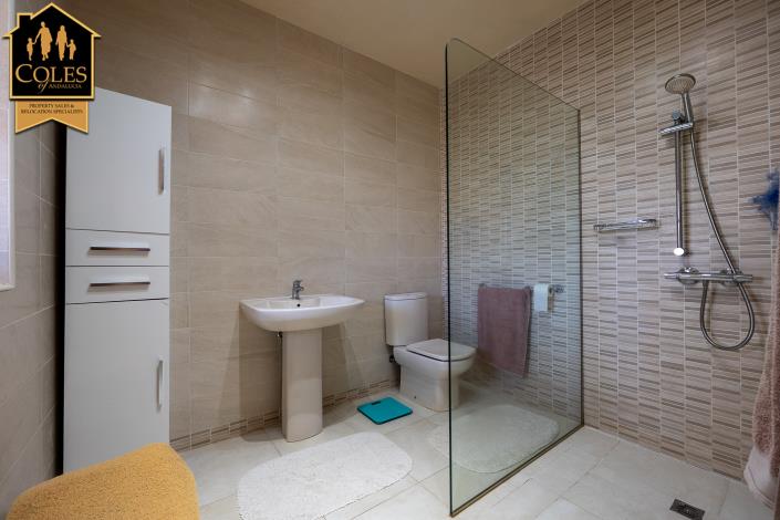 Image No.30-Villa / Détaché de 4 chambres à vendre à Bédar