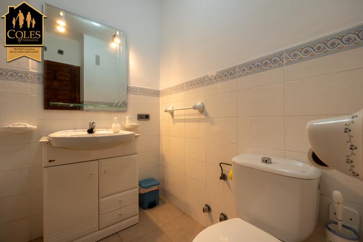 Image No.17-3 Bed Apartment for sale