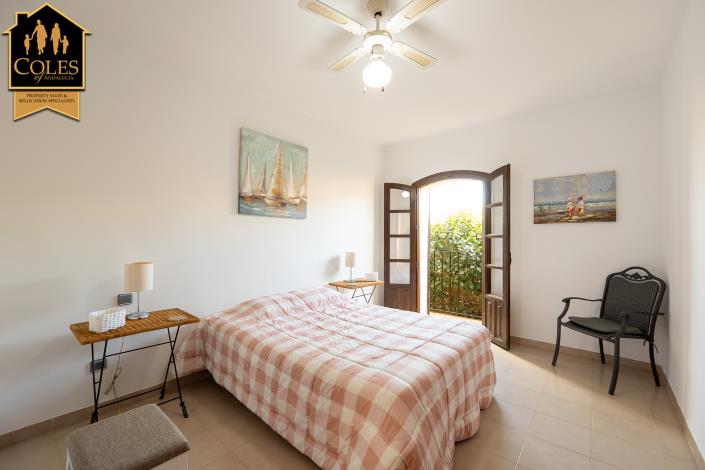 Image No.19-3 Bed Apartment for sale