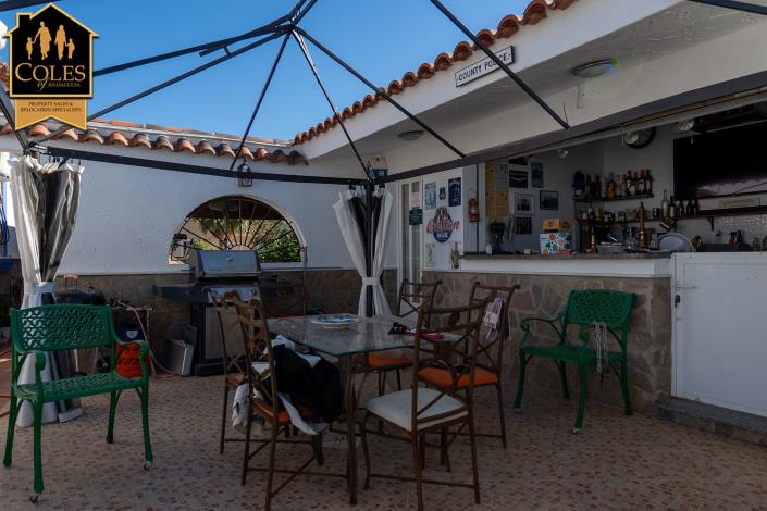 Image No.9-3 Bed Villa / Detached for sale