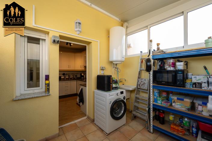 Image No.13-3 Bed Townhouse for sale