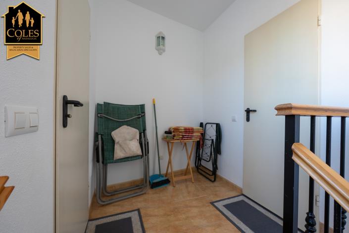 Image No.35-3 Bed Townhouse for sale