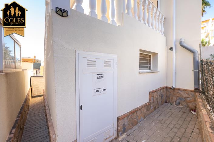 Image No.43-3 Bed Townhouse for sale