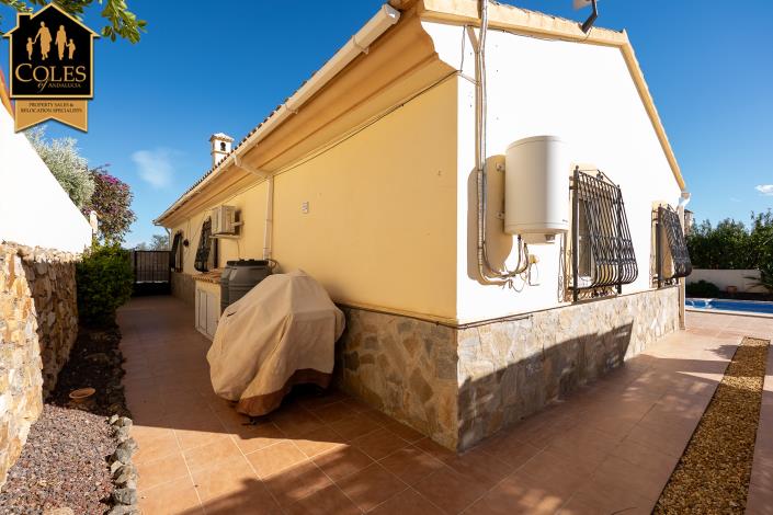 Image No.41-4 Bed Villa / Detached for sale