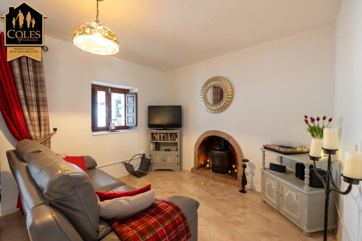 Image No.12-2 Bed Village House for sale