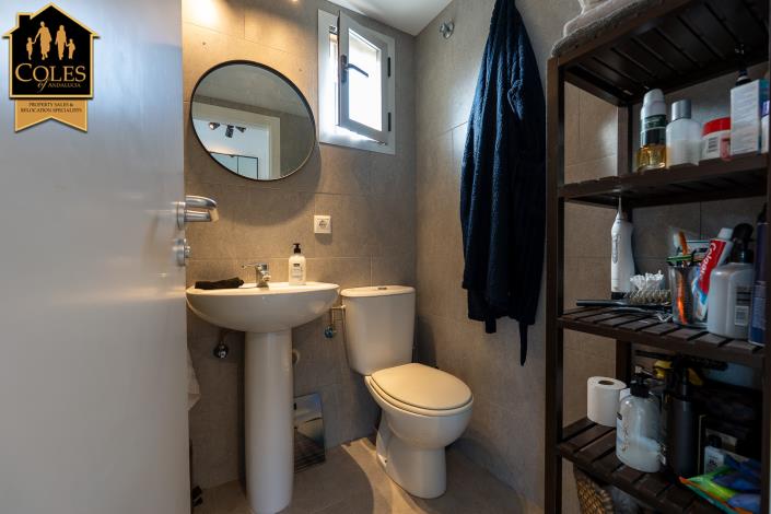 Image No.20-2 Bed Villa for sale