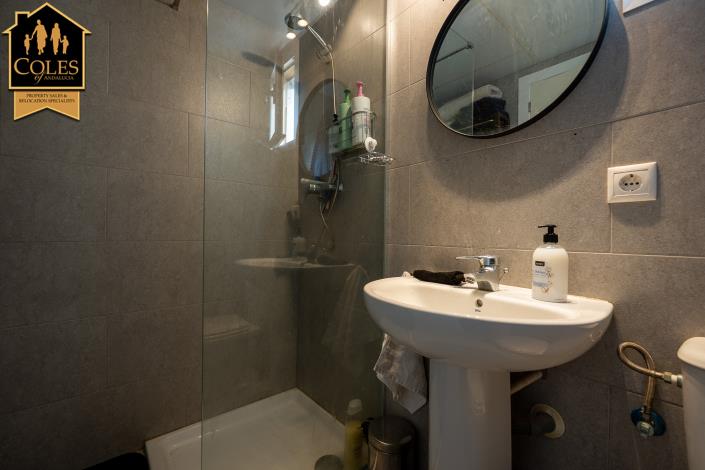 Image No.20-2 Bed Villa for sale