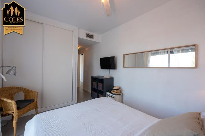 Image No.25-2 Bed Villa for sale