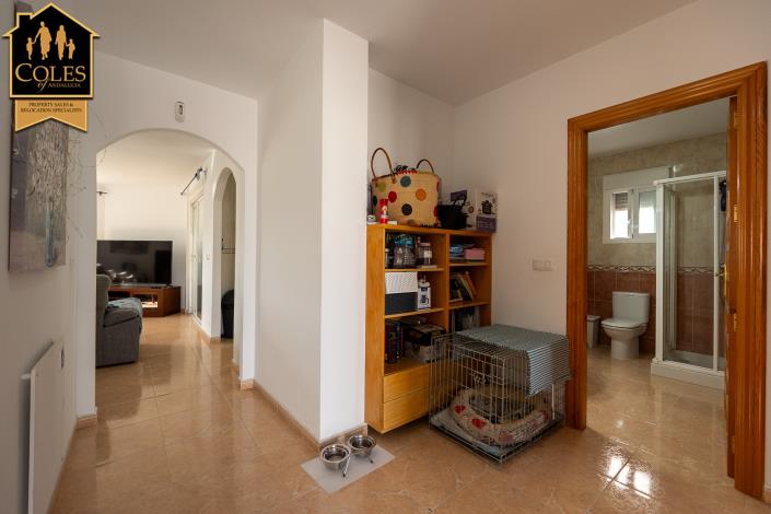 Image No.25-3 Bed Villa / Detached for sale