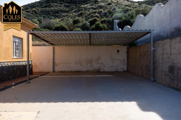 Image No.8-3 Bed Villa / Detached for sale