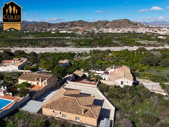 Image No.36-3 Bed Villa / Detached for sale