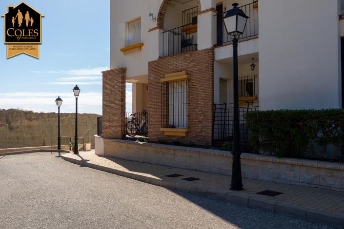 Image No.30-2 Bed Apartment for sale