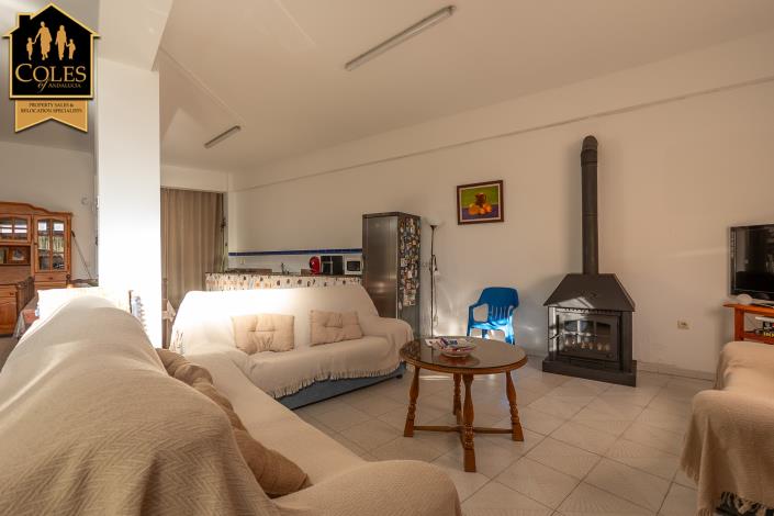 Image No.11-4 Bed Townhouse for sale