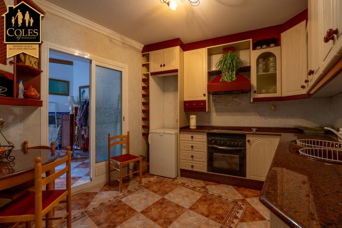 Image No.26-4 Bed Townhouse for sale