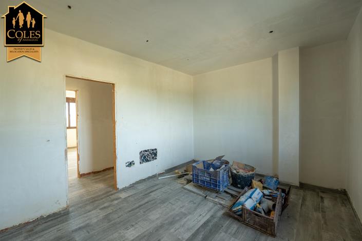 Image No.12-5 Bed Villa / Detached for sale