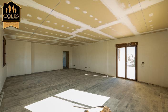 Image No.17-5 Bed Villa / Detached for sale