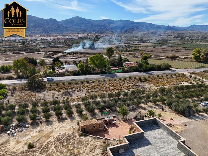 Image No.42-5 Bed Villa / Detached for sale