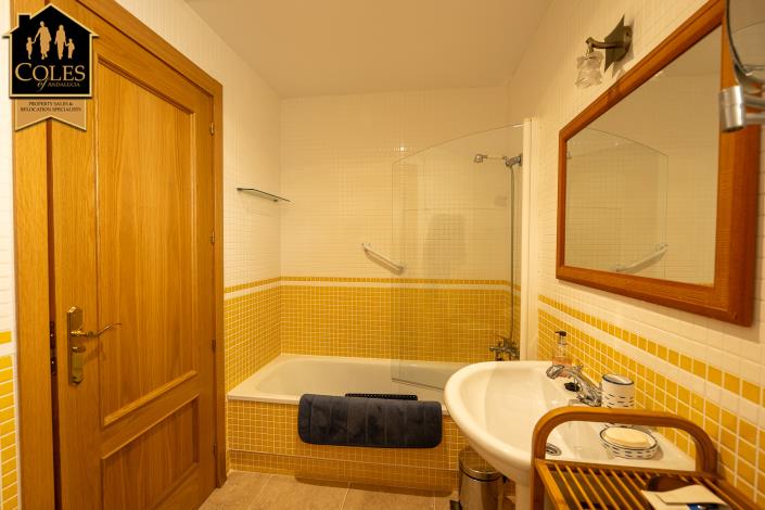 Image No.14-2 Bed Apartment for sale