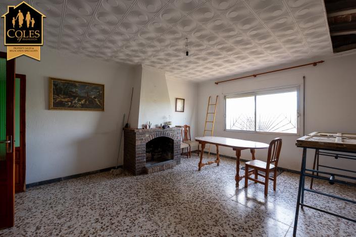 Image No.13-4 Bed Villa / Detached for sale