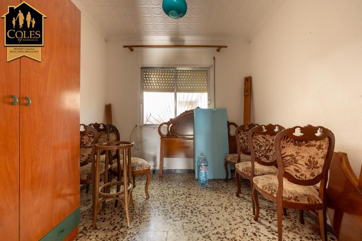 Image No.14-4 Bed Villa / Detached for sale