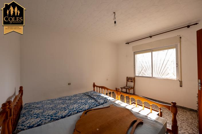 Image No.21-4 Bed Villa / Detached for sale