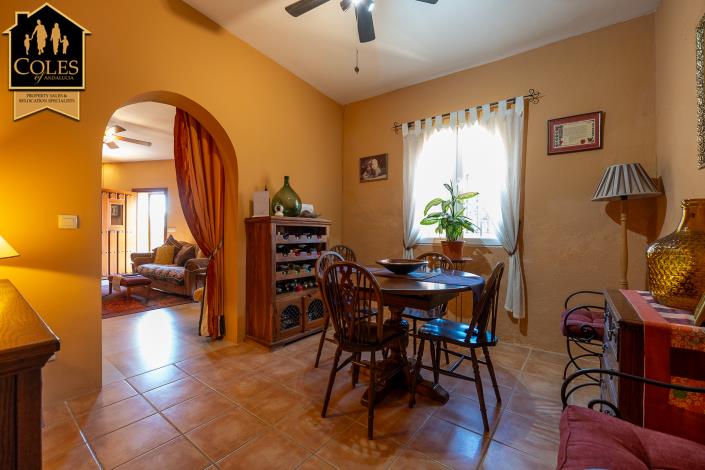 Image No.14-3 Bed Country House for sale