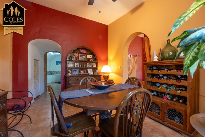 Image No.15-3 Bed Country House for sale