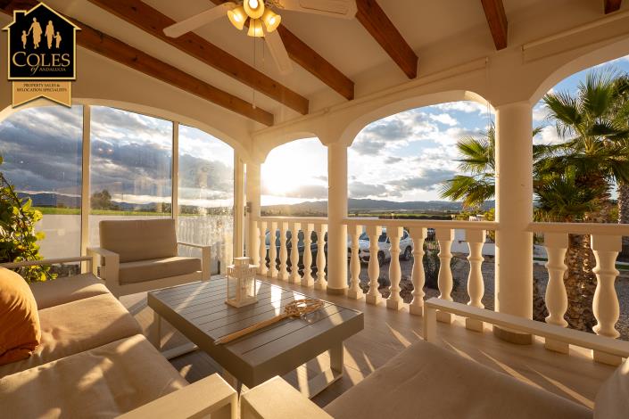 Image No.11-5 Bed Villa / Detached for sale