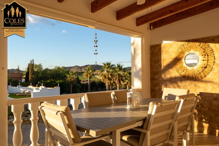 Image No.12-5 Bed Villa / Detached for sale