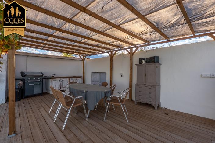 Image No.41-5 Bed Villa / Detached for sale