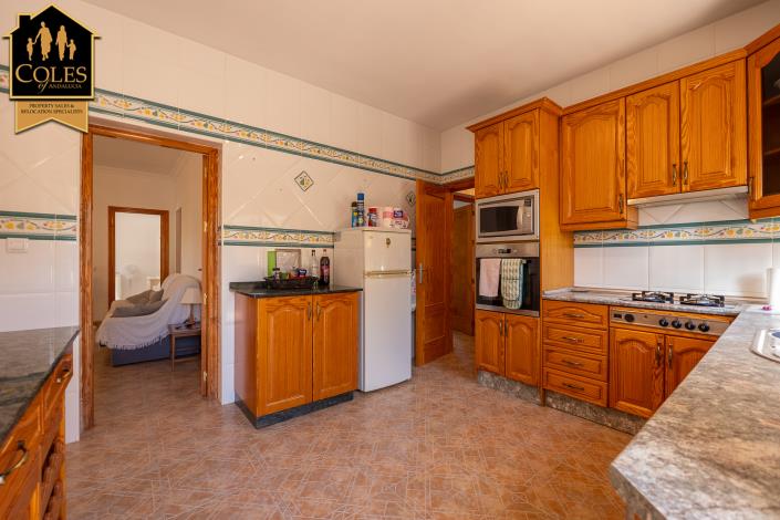 Image No.15-4 Bed Villa for sale