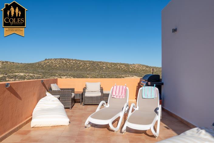 Image No.5-2 Bed Townhouse for sale