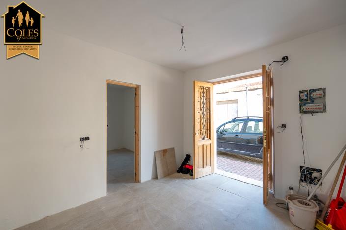 Image No.7-3 Bed Townhouse for sale